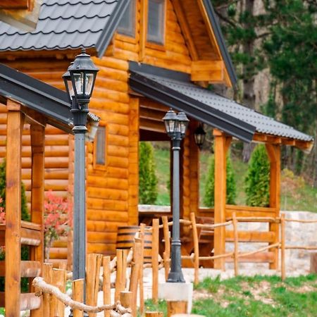 Forest&Lake Cottages Вирпазар Экстерьер фото