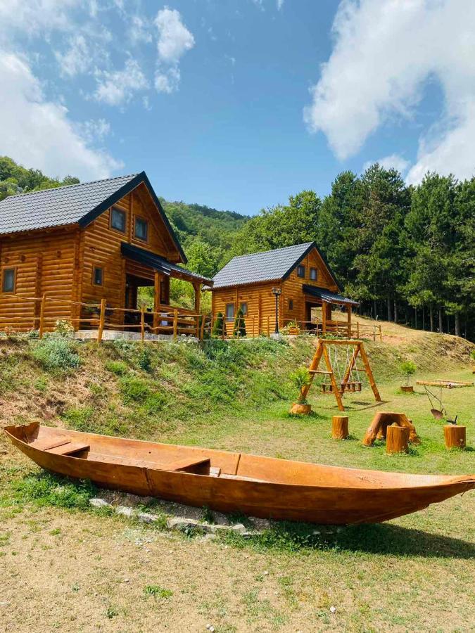 Forest&Lake Cottages Вирпазар Экстерьер фото
